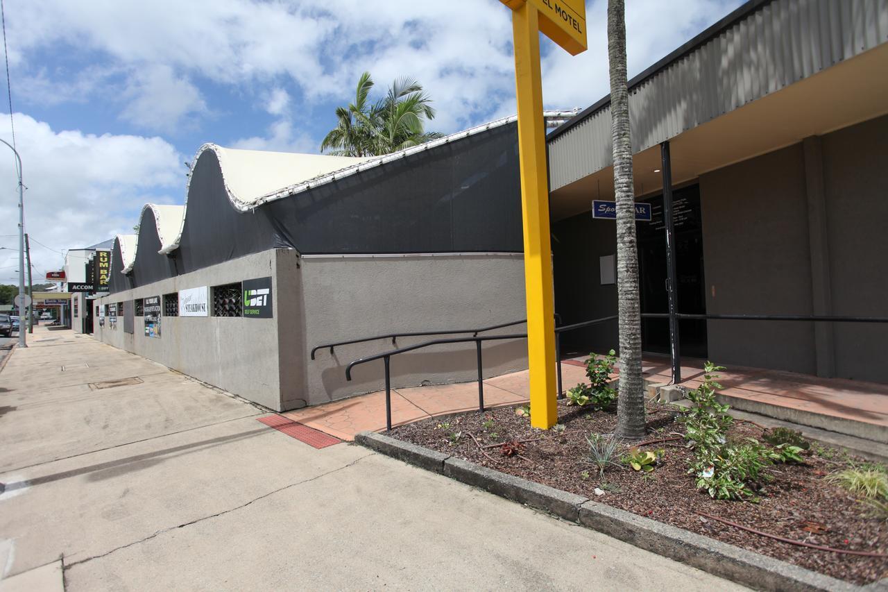Tandara Hotel Motel Sarina Exterior foto